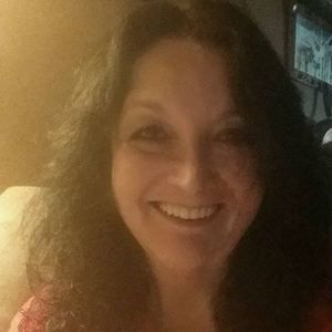 Meet your Posher, Michaela